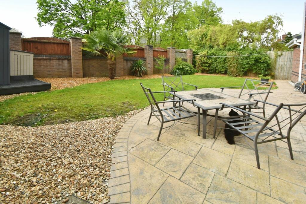 Additional image 43 of Castle Hey Close, Bury, BL9