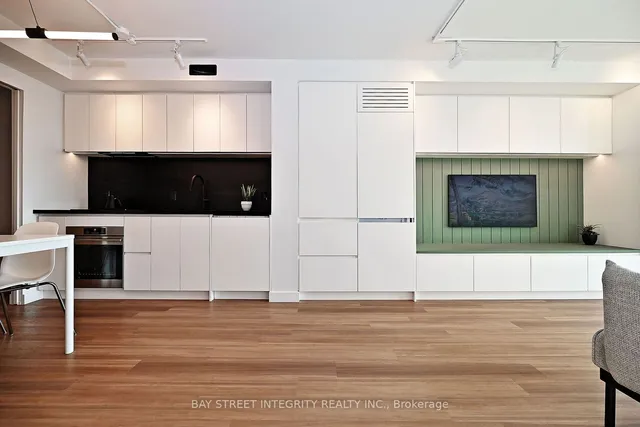 Additional image 11 of 22 Olive Ave Unit LPH01