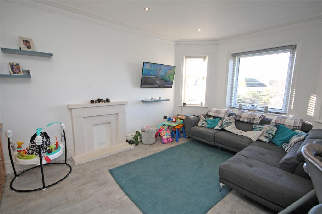 Additional image 7 of Western Avenue, Barton on Sea, New Milton, Hampshire, BH25