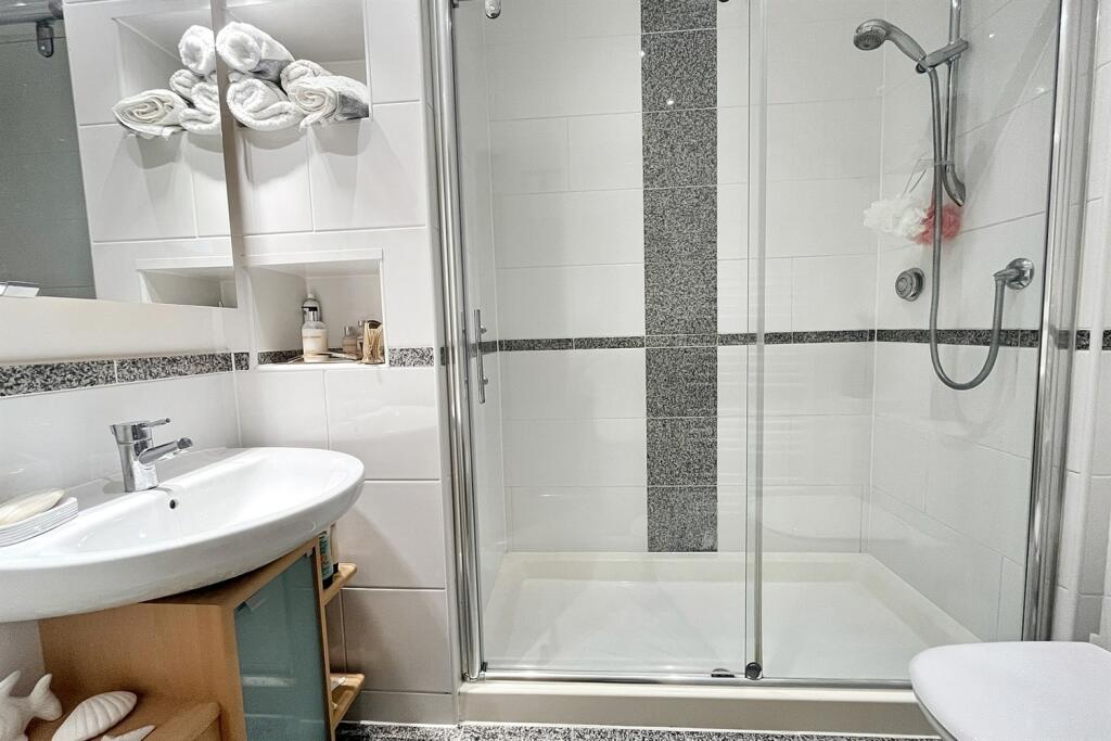 Additional image 14 of Portman Estate