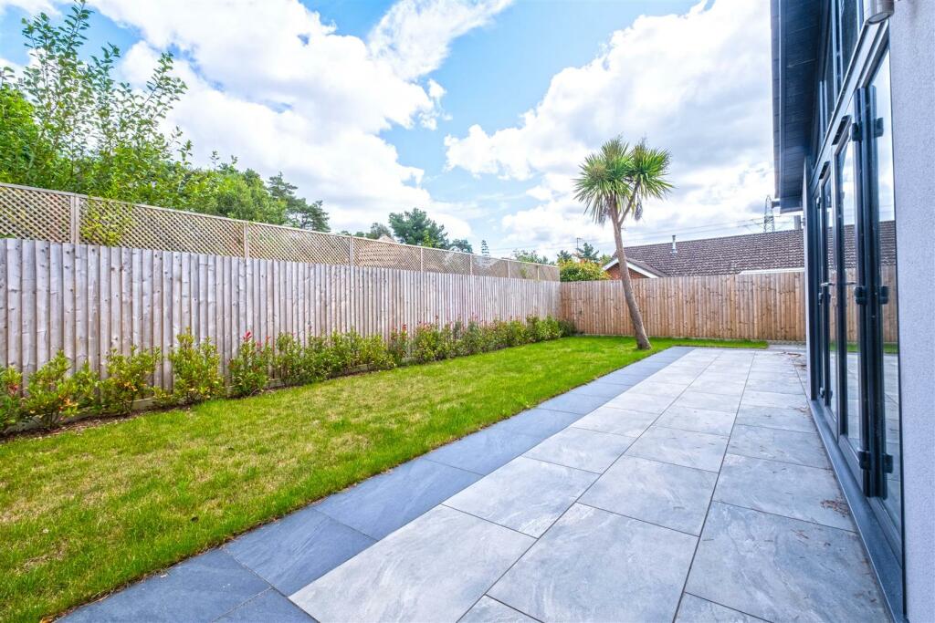 Additional image 10 of Woodlinken Drive, Verwood