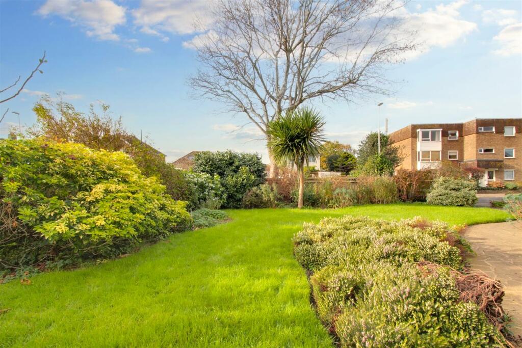 Additional image 22 of Wallace Avenue, Worthing