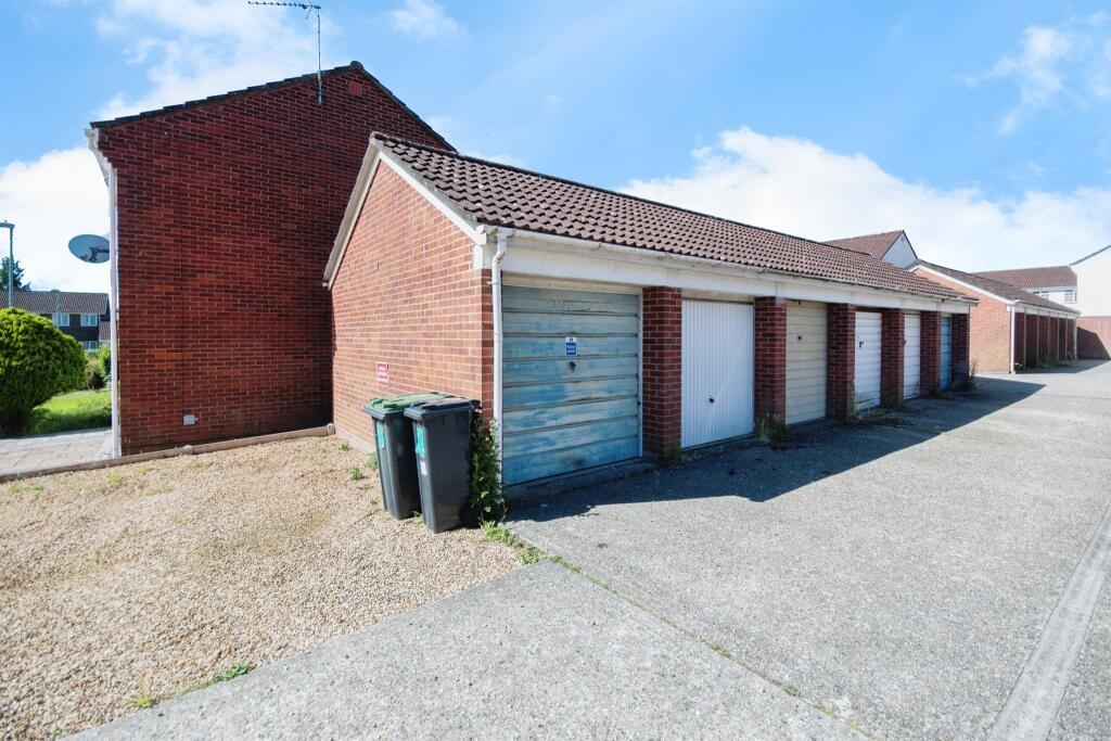 Additional image 8 of Owls Road, Verwood