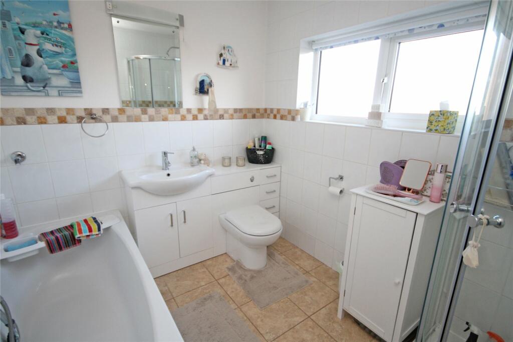 Additional image 8 of High Ridge Crescent, New Milton, Hampshire, BH25