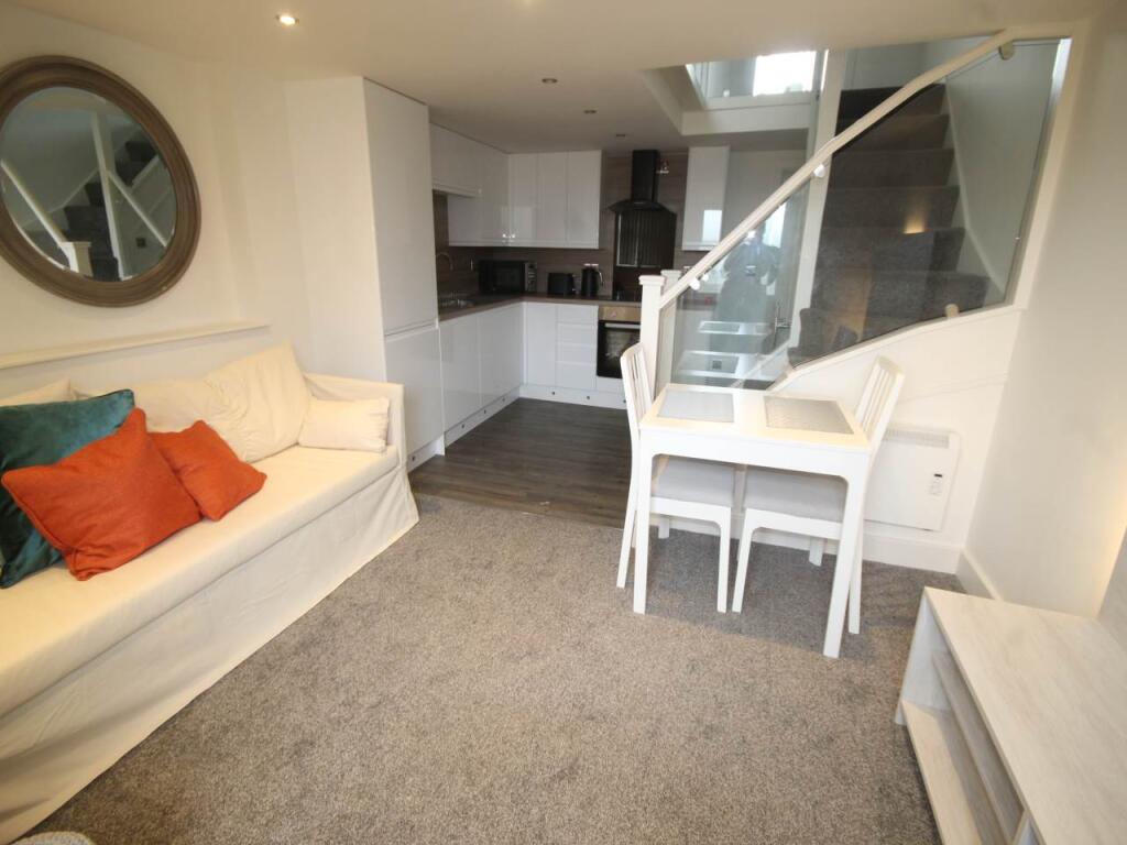 Additional image 4 of Primrose Hill, Great Horton,