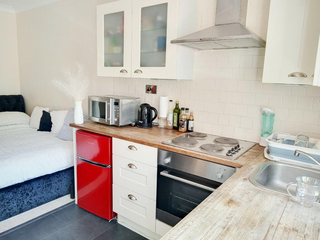 Primary image of Knyveton Road, Bournemouth, Dorset, BH1