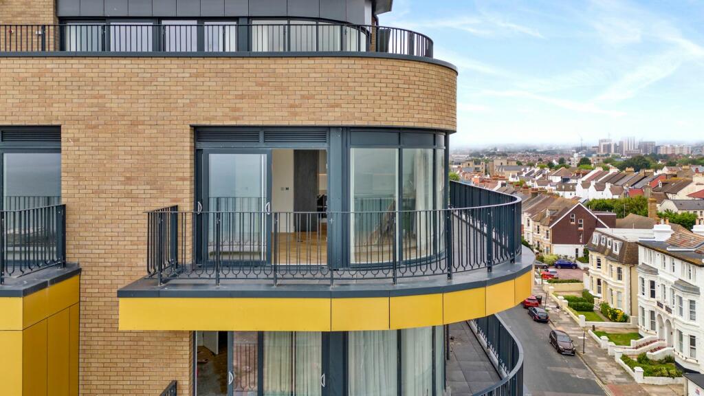 Additional image 19 of AURUM, 189 Kingsway, Hove, BN3