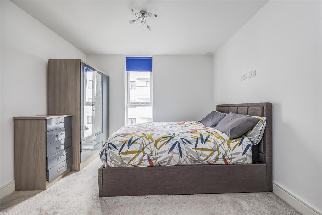 Additional image 8 of West Cliff Road, Bournemouth