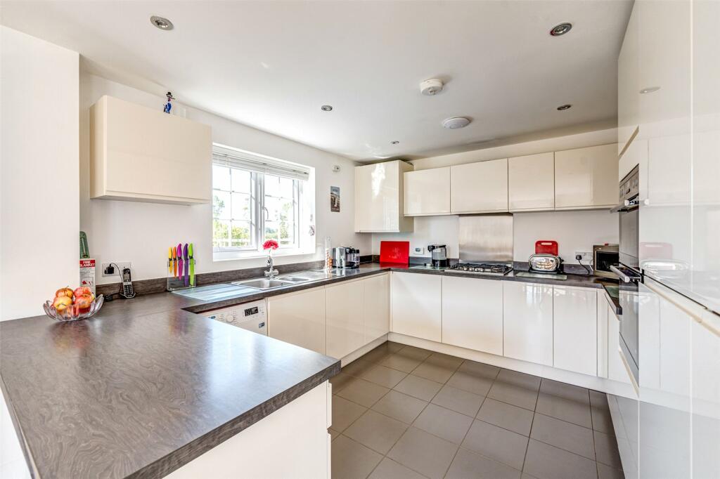 Additional image 4 of Boniface Avenue, Littlehampton, West Sussex, BN17