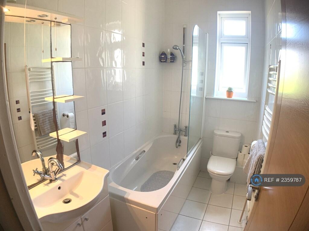 Additional image 12 of Pine Lodge, Bournemouth, BH5