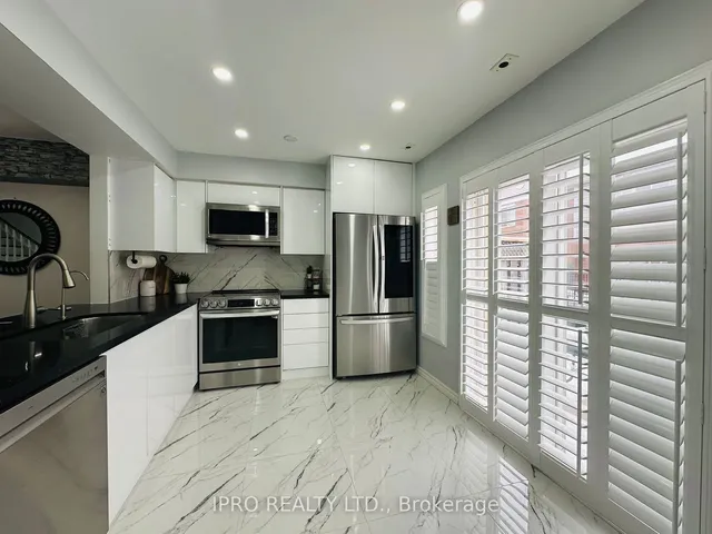 Additional image 15 of 83 Mondeo Dr Unit 293