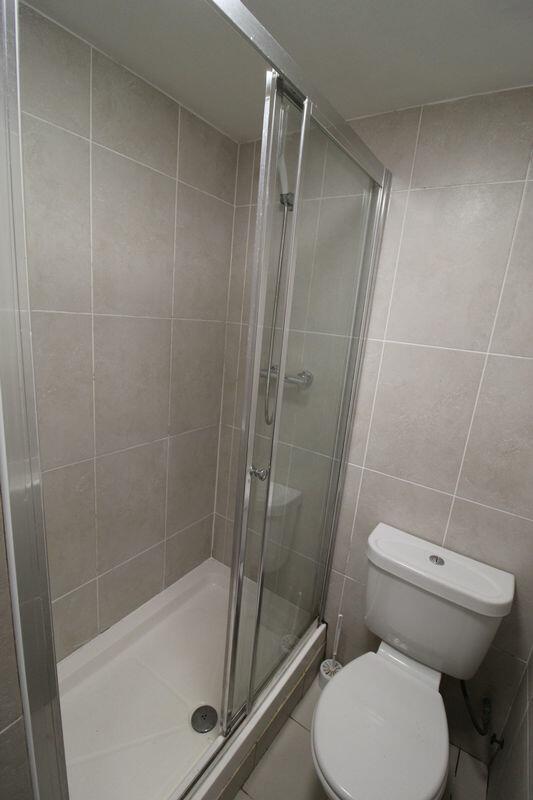 Additional image 5 of AVAILABLE FOR SEPTEMBER 2025-3 Double bedroom student property- Winton