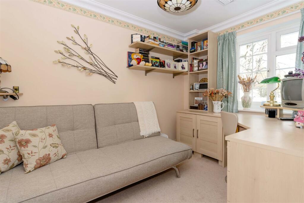 Additional image 19 of Manor Road, Lancing