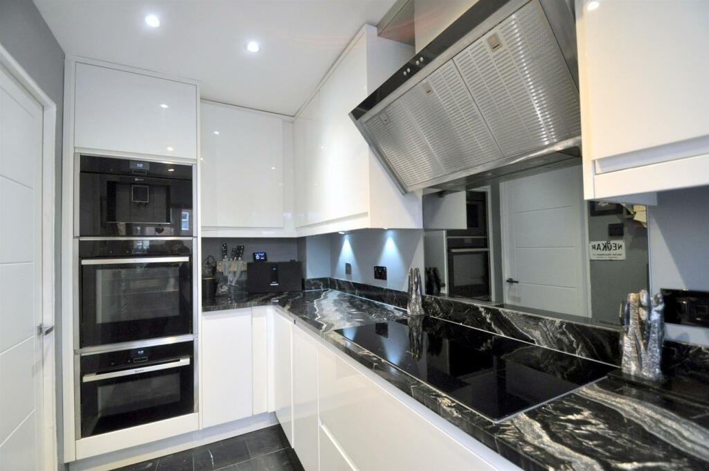 Additional image 4 of Rotherfield Avenue, Langeny, Eastbourne