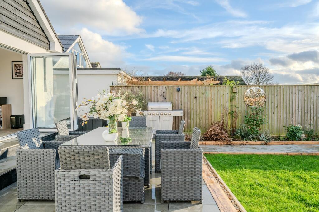 Additional image 32 of Burford Close, Christchurch, BH23