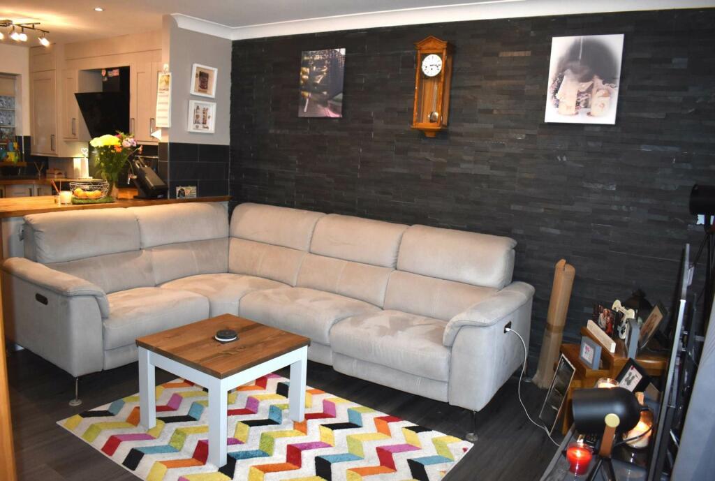 Additional image 23 of End Quasi-Semi - Ladymeadow Close, Bolton