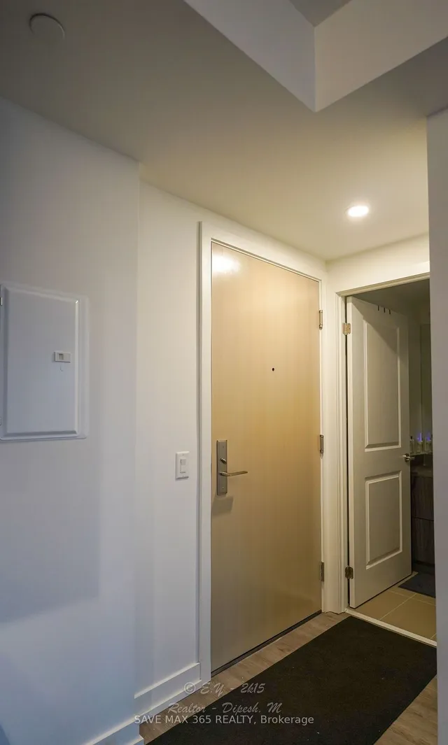 Additional image 11 of 395 Bloor St Unit 2503