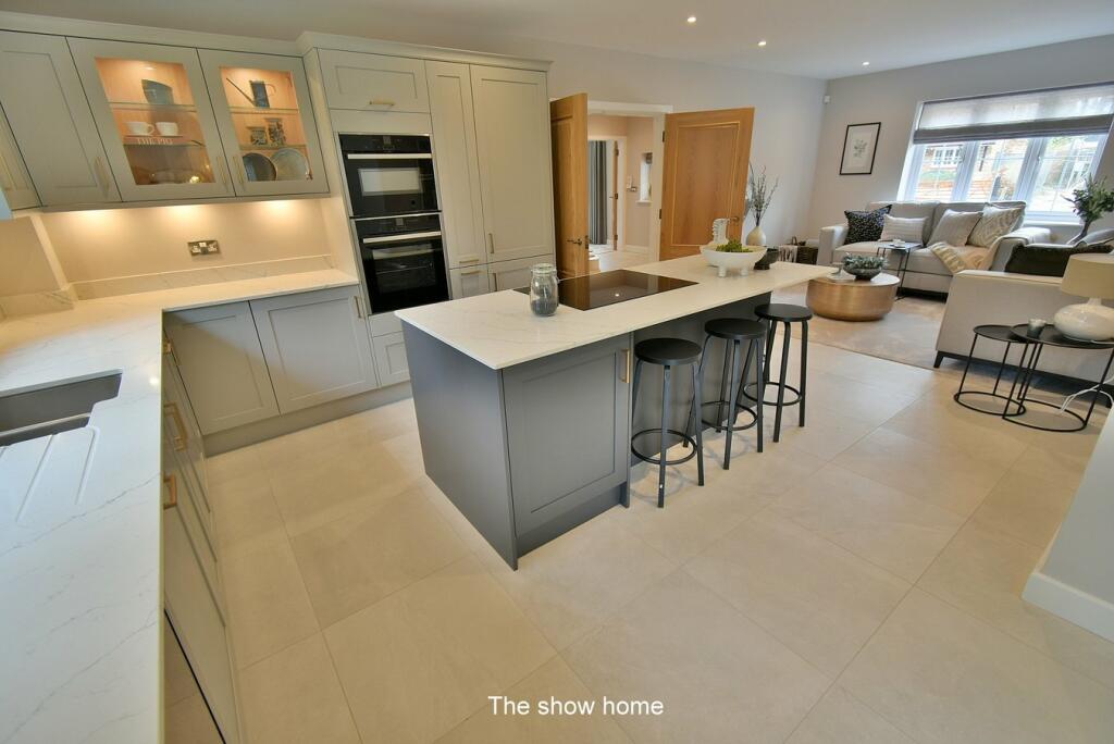 Additional image 4 of The Warren, Badgers Walk, Ferndown, BH22