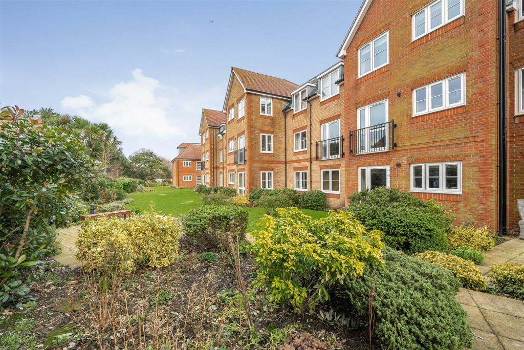 Additional image 10 of Hale Lodge, Littlehampton