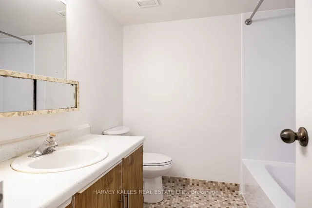 Additional image 22 of 15 La Rose Ave Unit 1514