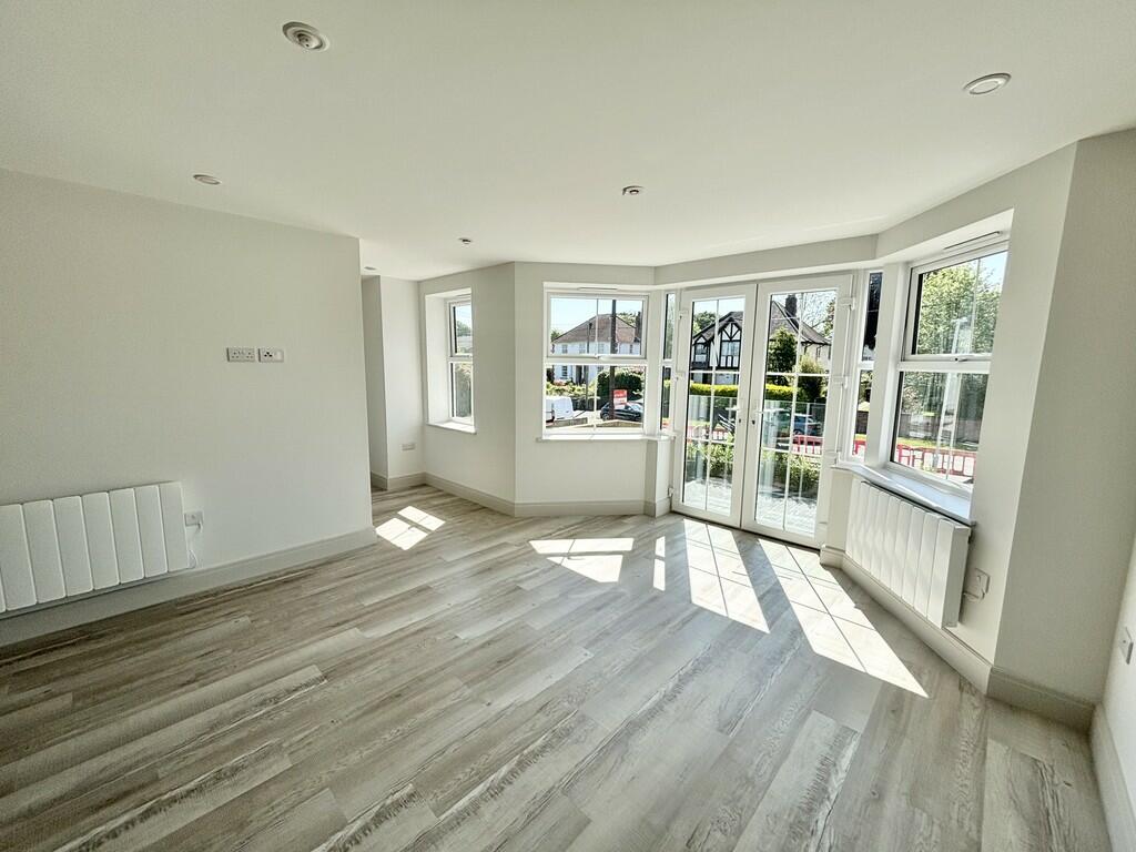 Primary image of Upton Way, Broadstone