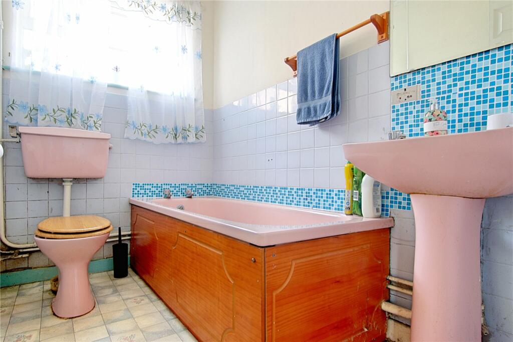 Additional image 8 of Amberley Close, Littlehampton, West Sussex, BN17