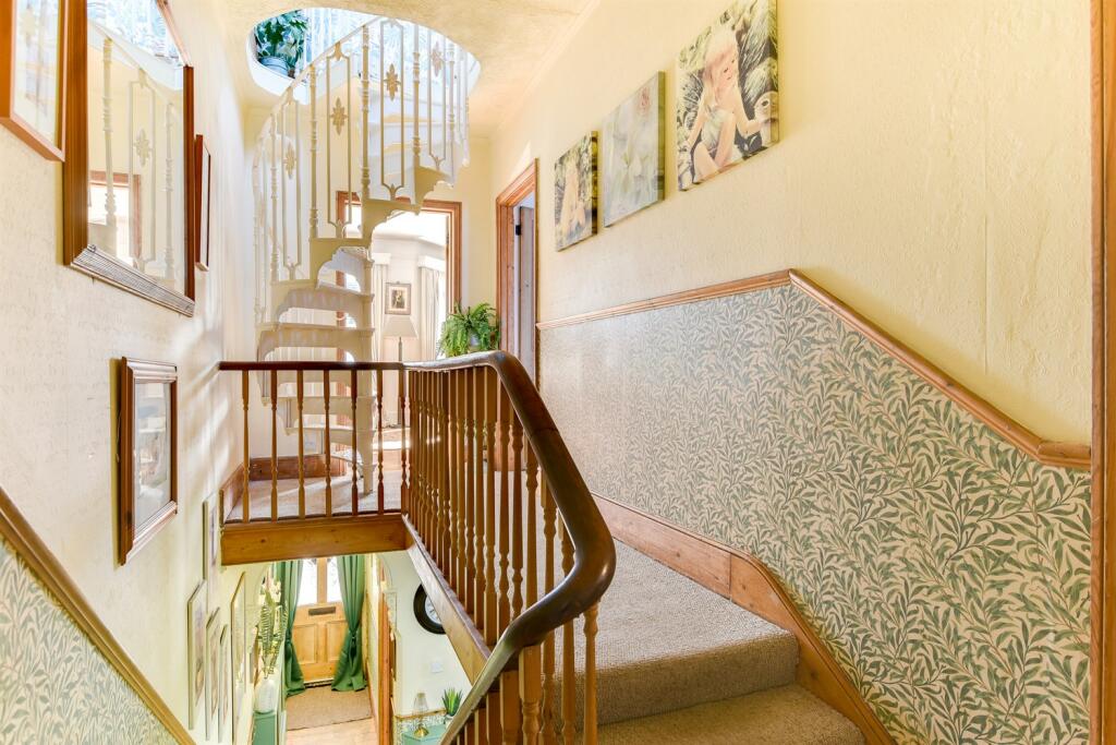 Additional image 19 of Westcourt Road, Worthing, BN14