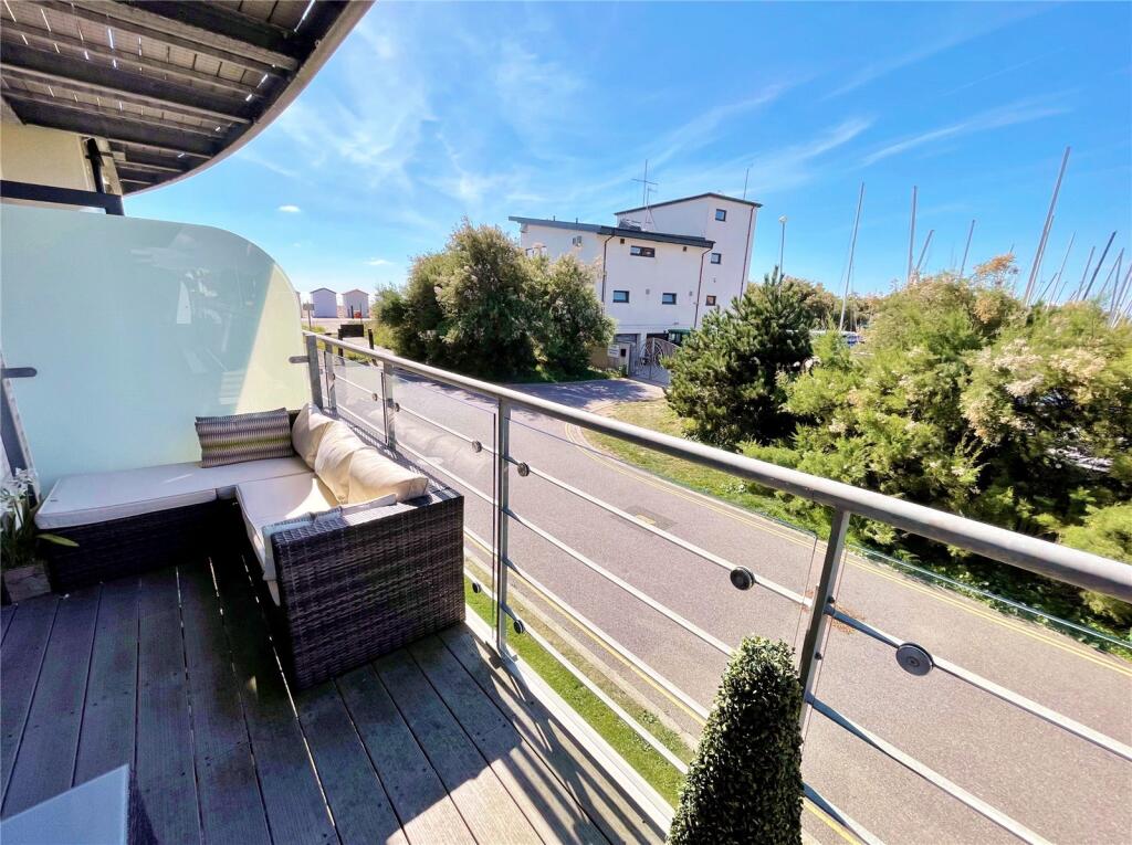 Additional image 10 of The Waterfront, Goring-by-Sea, Worthing, West Sussex, BN12