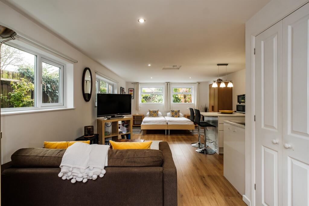 Additional image 8 of Cross Road, Southwick, Brighton