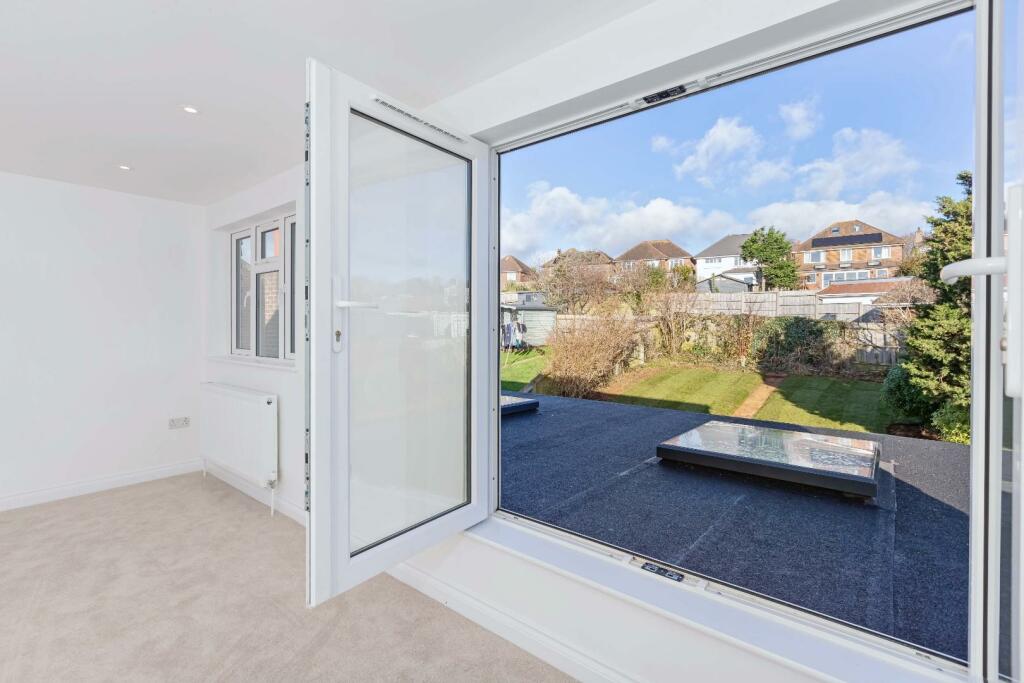 Additional image 19 of Elizabeth Avenue, Hove