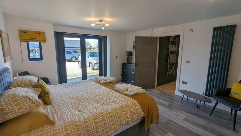 Additional image 25 of Woodyhyde Courtyard with Tennis Court and indoor Swimming Pool