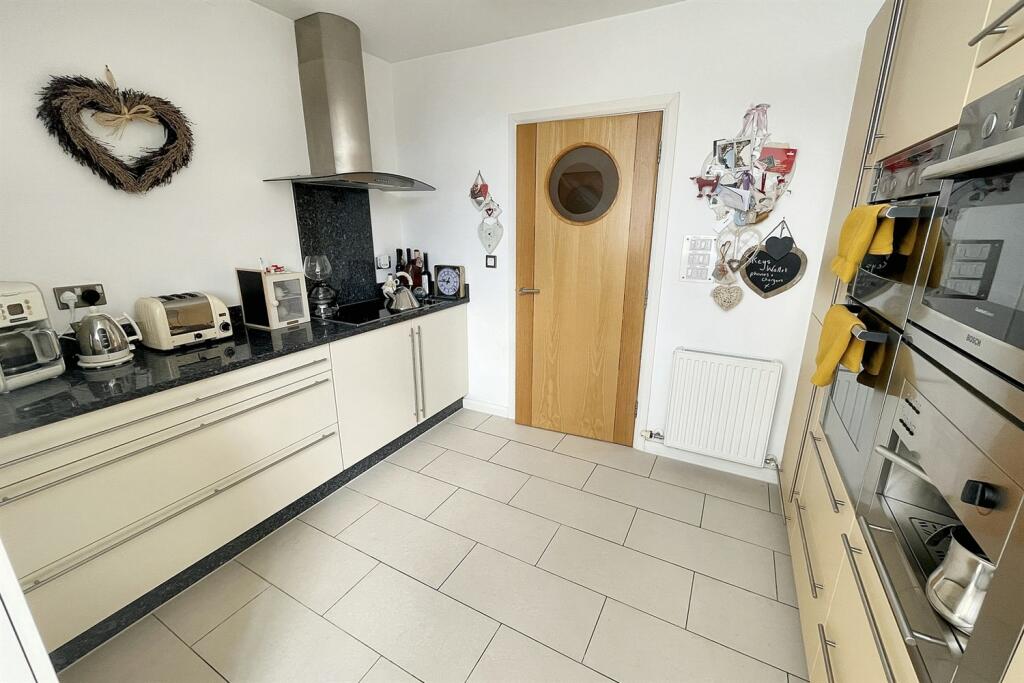 Additional image 10 of Portman Estate