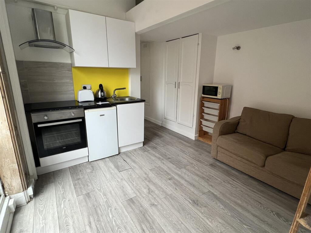 Additional image 5 of St James Street, Brighton