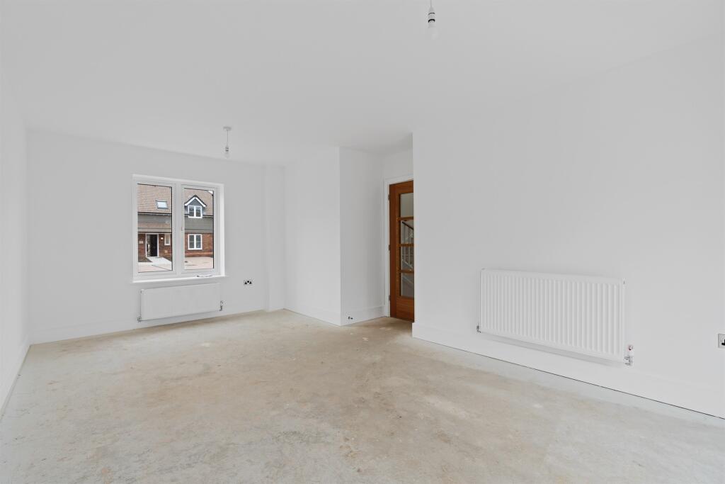 Additional image 17 of Edmondsham Road, Verwood