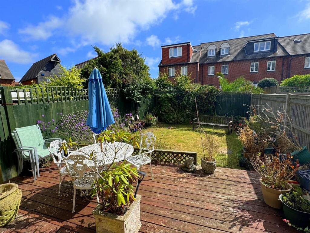 Additional image 8 of Admiralty Crescent, Sovereign Harbour, Eastbourne