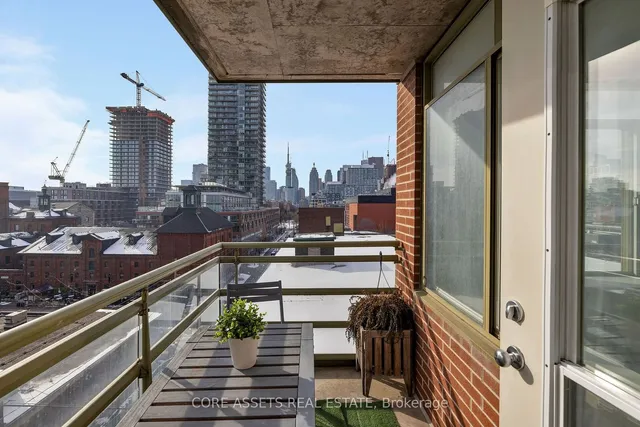 Additional image 13 of 70 Mill St Unit 810