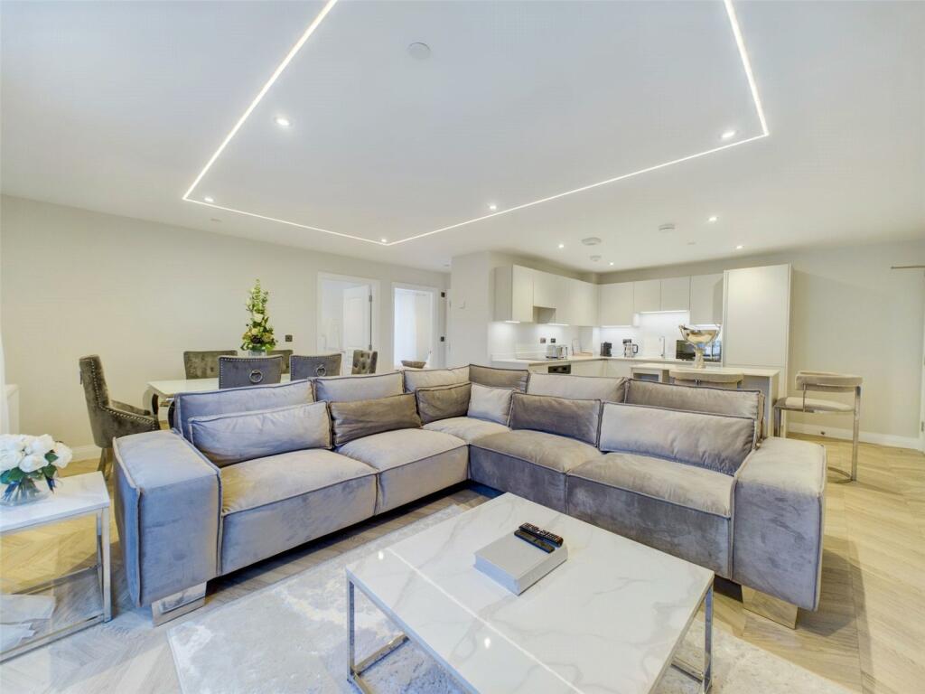 Additional image 4 of Somerford Road, Christchurch, Dorset, BH23