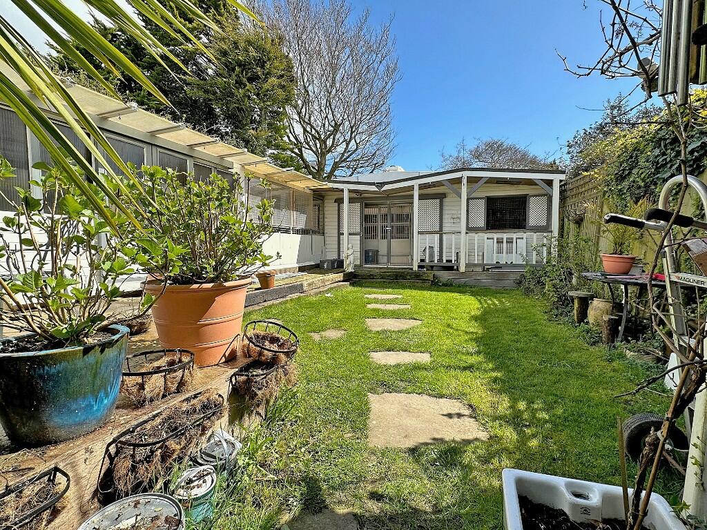 Additional image 3 of Larkfield Way - BN1