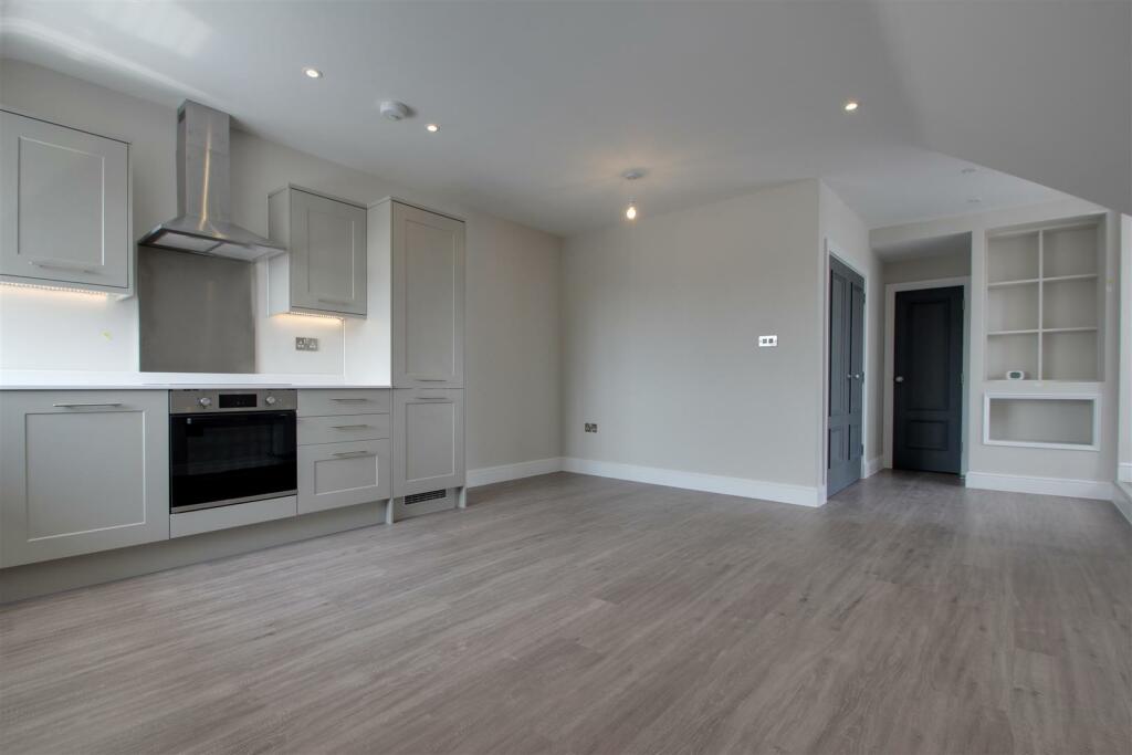 Additional image 8 of Winchelsea Gardens, Worthing