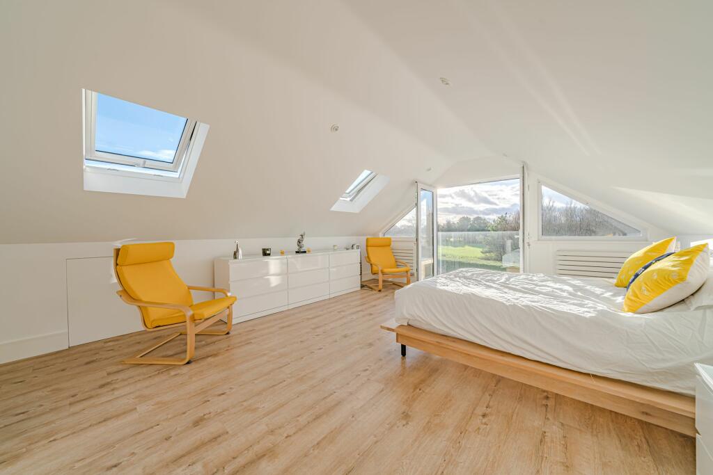 Additional image 18 of Burford Close, Christchurch, BH23