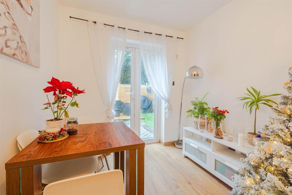 Additional image 4 of Lansdowne Road, Bournemouth