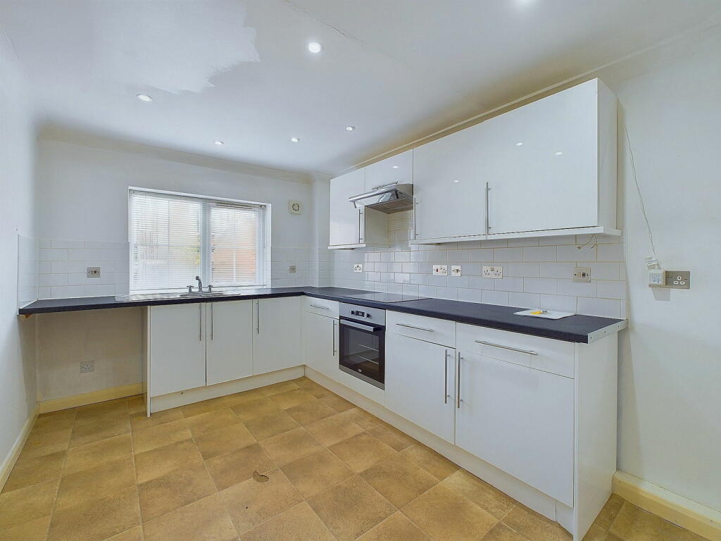 Additional image 3 of Station Parade, Tarring Road, Worthing, BN11