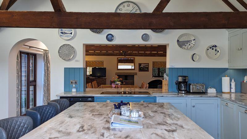 Additional image 13 of Woodyhyde Courtyard with Tennis Court and indoor Swimming Pool