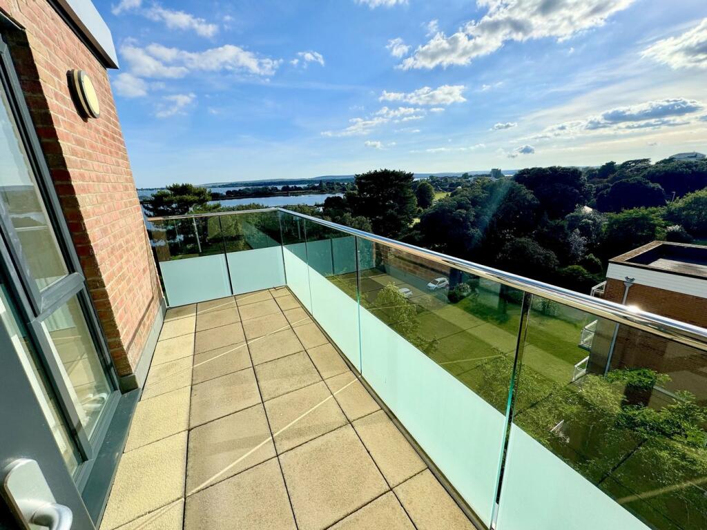 Additional image 2 of Parkstone Road, Poole, BH15