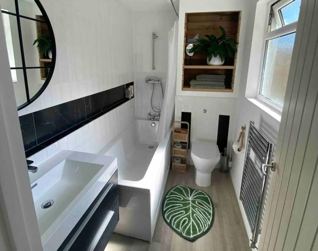 Additional image 24 of Walcott Avenue, Christchurch, Dorset, BH23