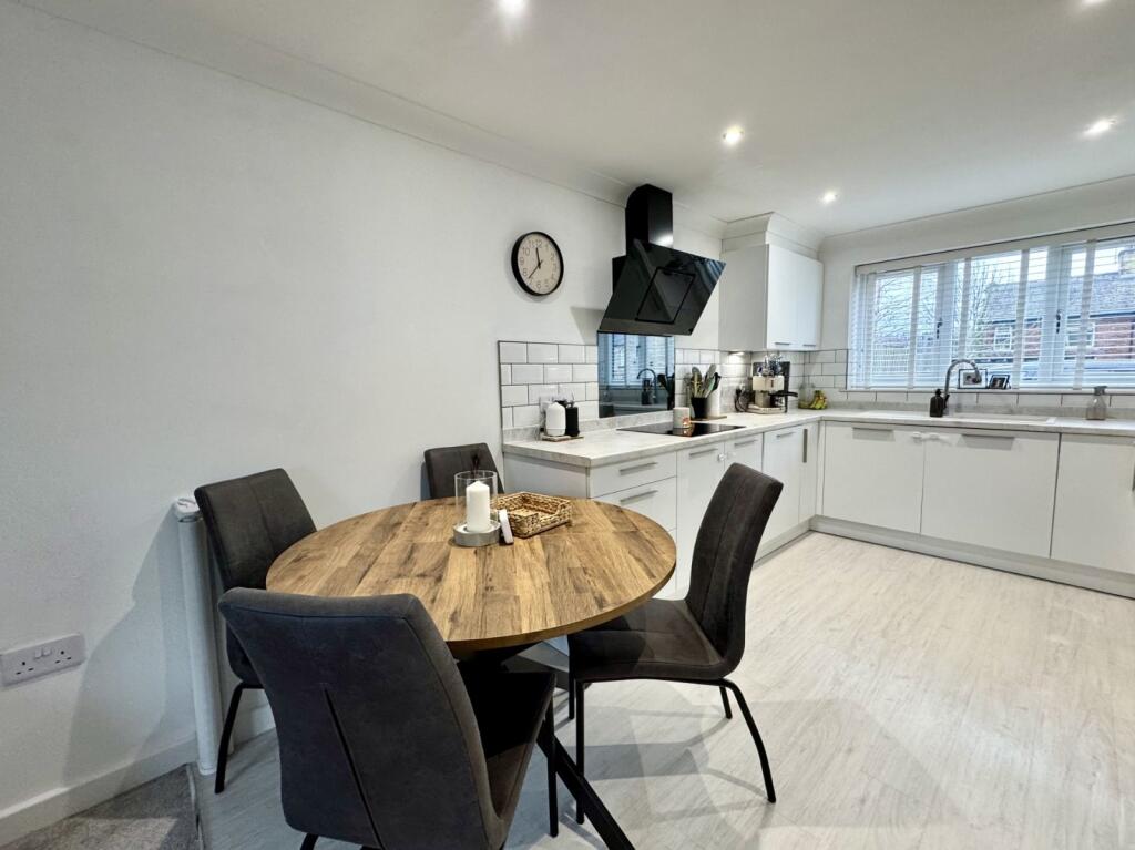 Additional image 18 of Willow Street, Cleckheaton, BD19