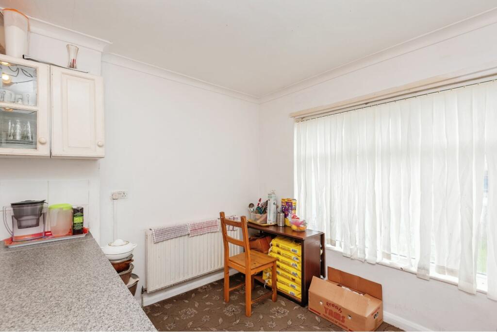 Additional image 5 of Broadstone Way, Bradford, BD4