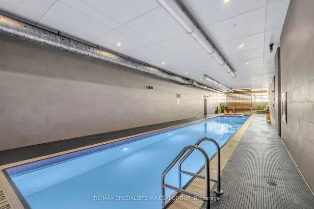 Additional image 28 of 21 Iceboat Terr Unit 1705