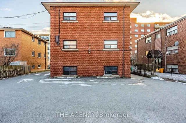 Additional image 6 of 261 Mohawk Rd