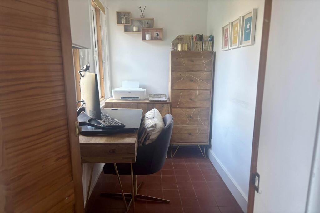 Additional image 6 of Fairfield Road, Eastbourne, BN20 7NA